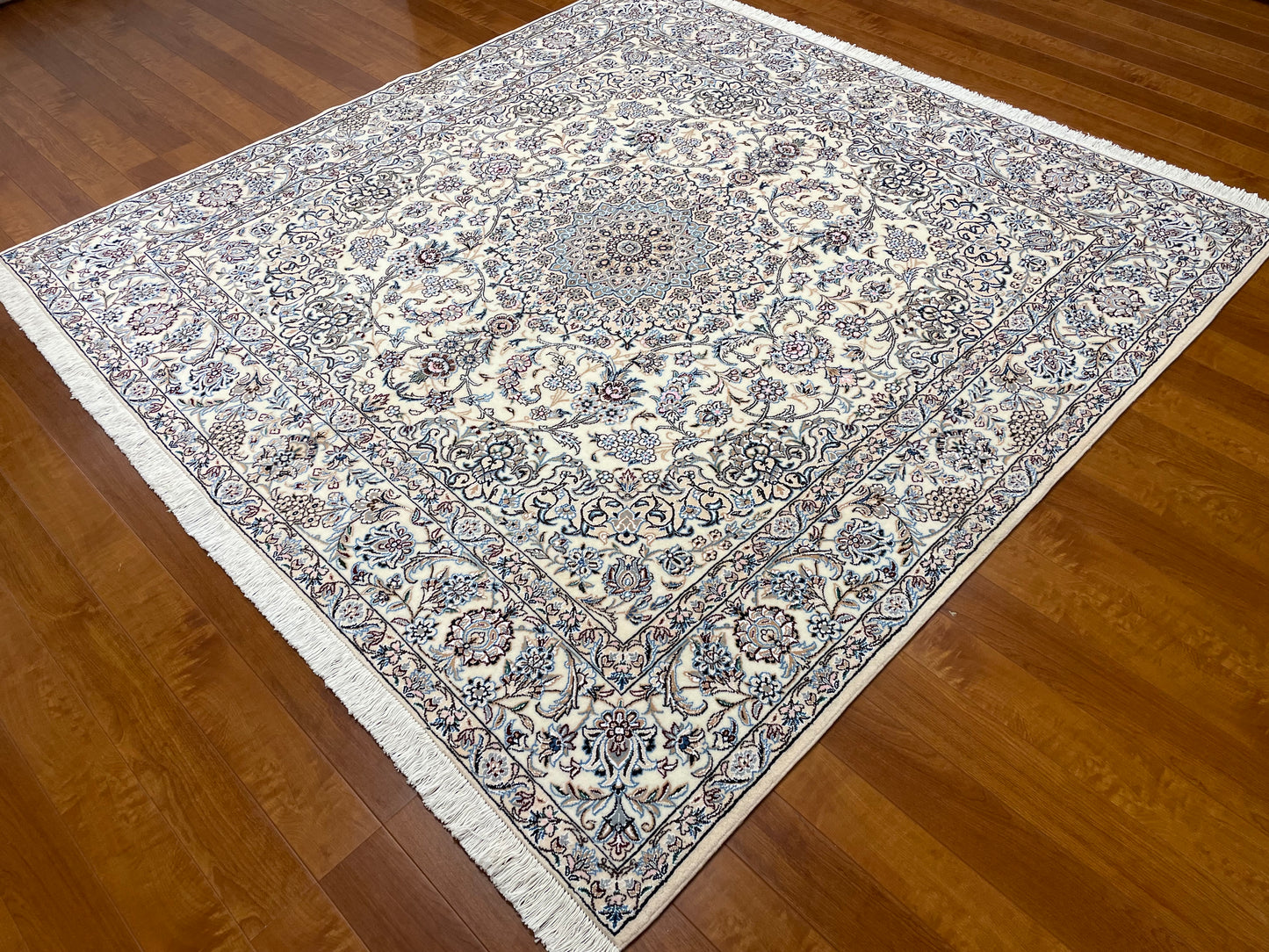 【オンライン限定】ナイン 204cm x 204cm PS6970