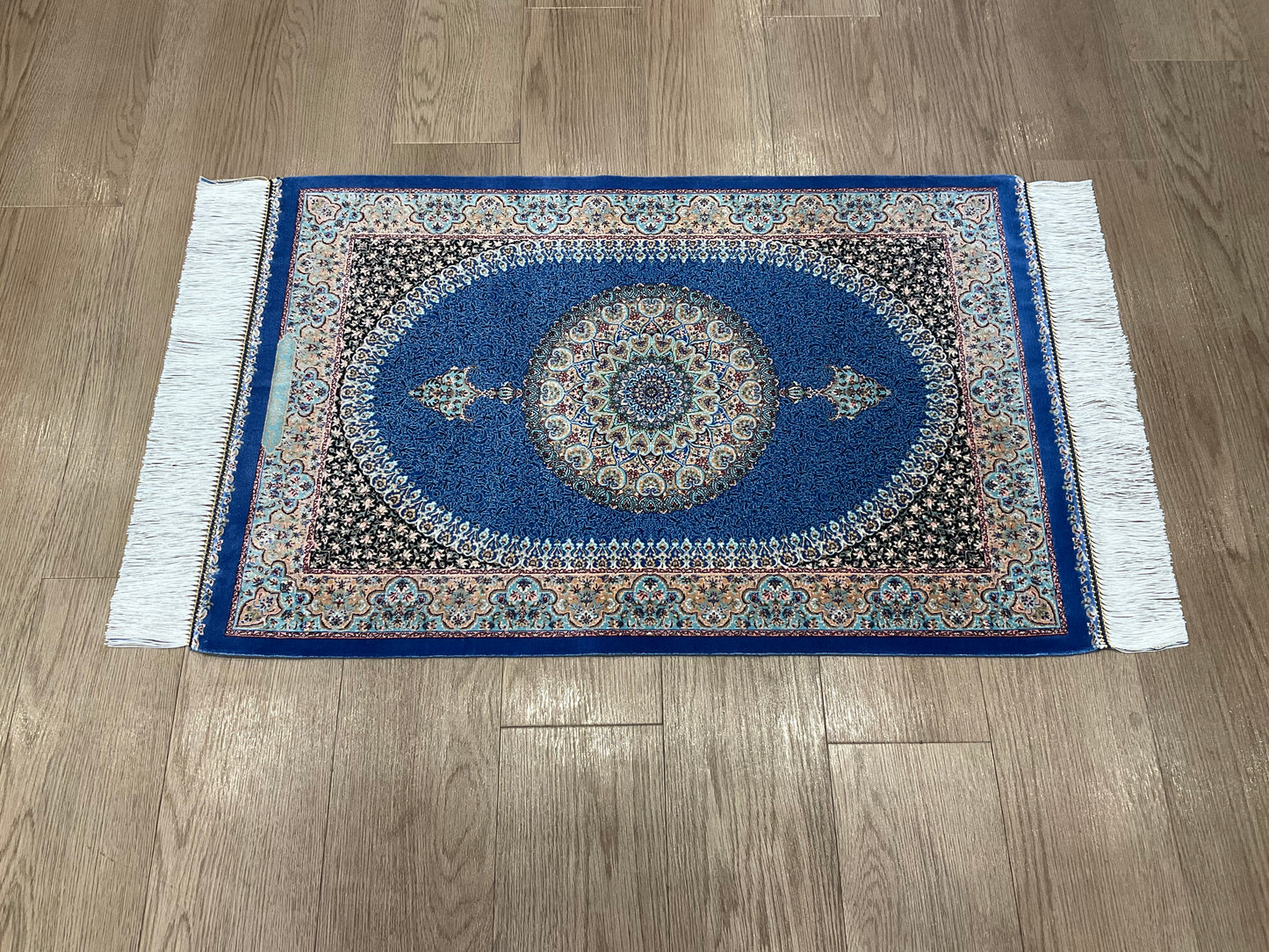 ペルシャンシルク 90cm x 60cm PS5540