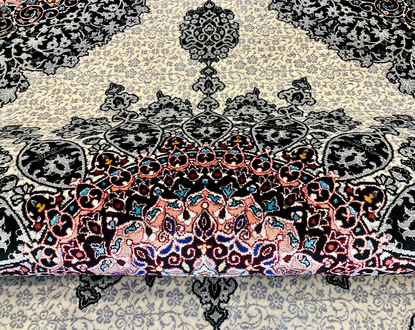 ペルシャンシルク 120cm x 80cm PS10969