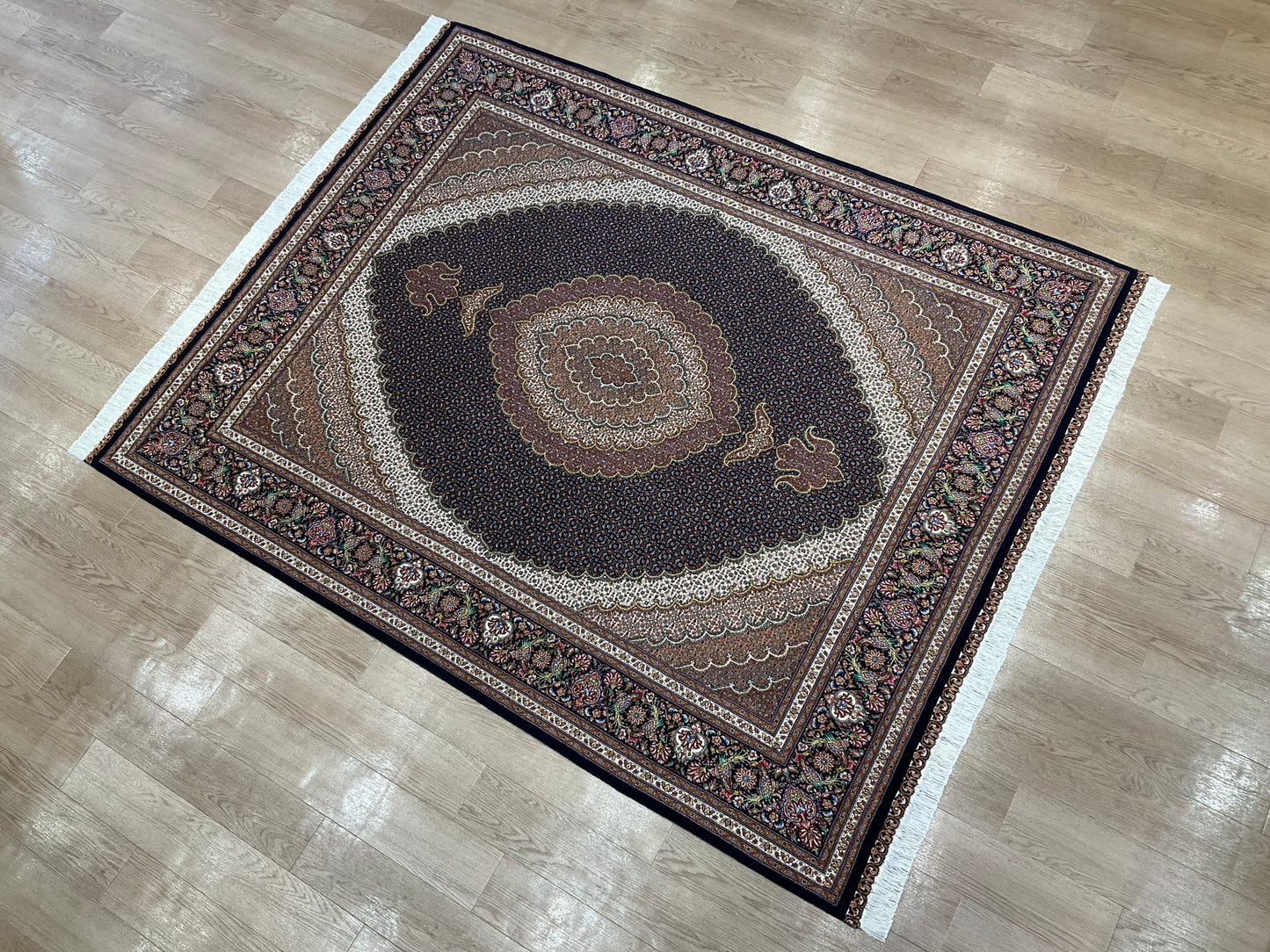 タブリーズ 248cm x 205cm PS7384