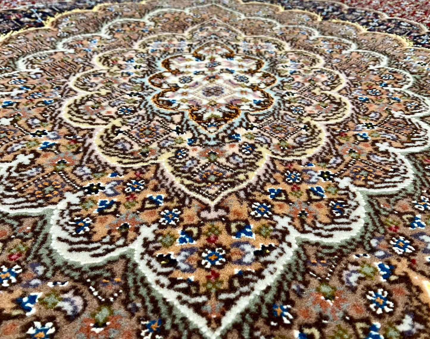 タブリーズ 205cm x 150cm NT16273