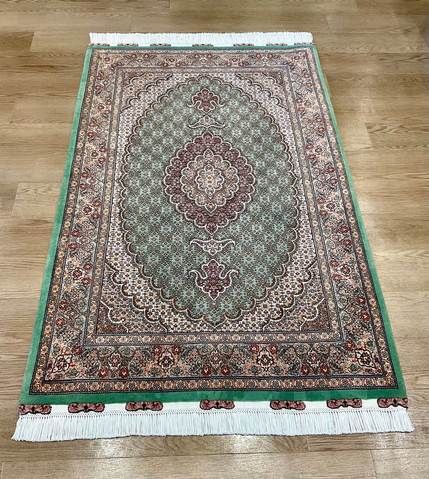 タブリーズ 158cm x 103cm PS8040