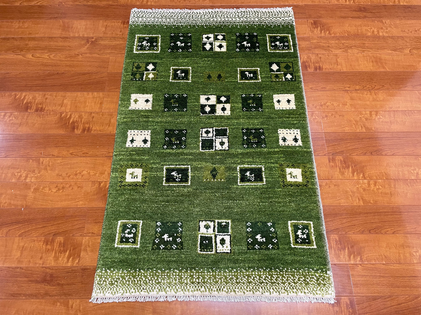 【オンライン限定】ギャッベ アマレバフト 127cm x 78cm BT10230