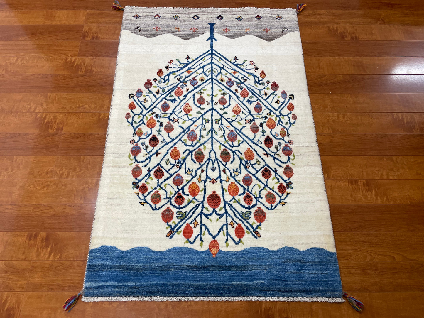 【オンライン限定】カシュクリギャッベ 134cm x 88cm RJ13316