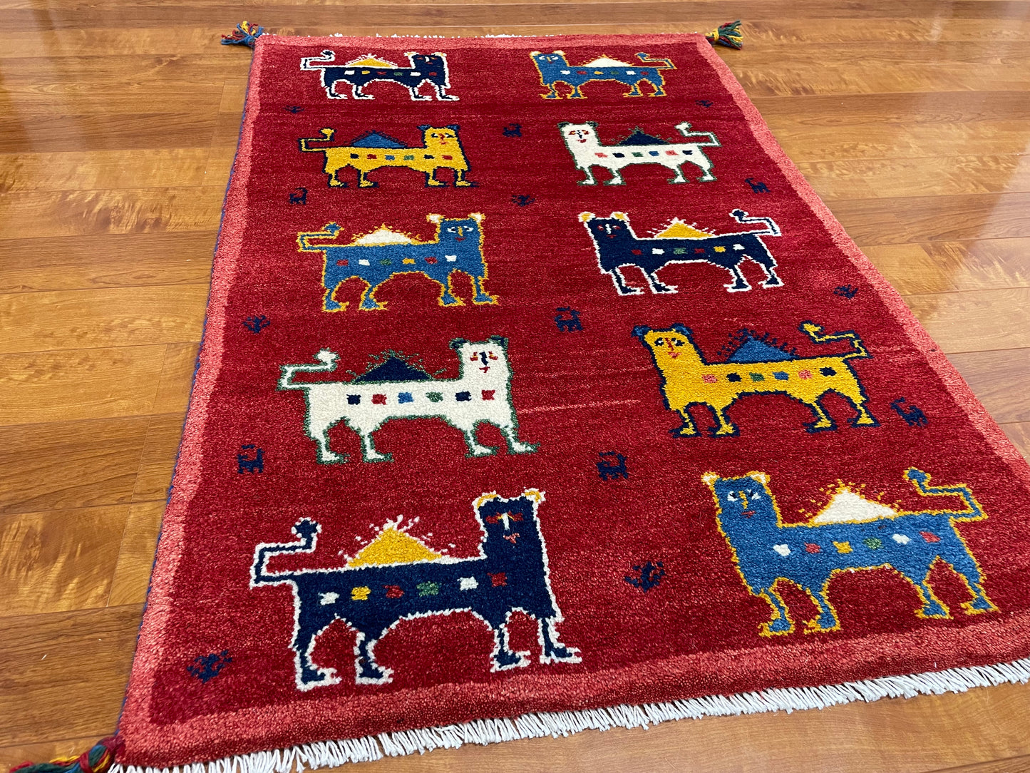 【オンライン限定】ギャッベ 118cm x 83cm RJ12628