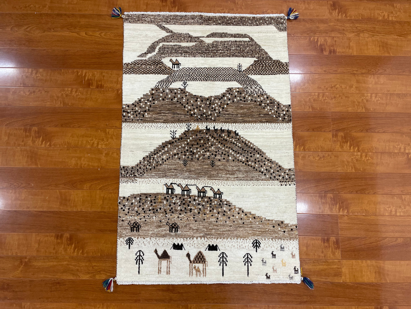 【オンライン限定】カシュクリギャッベ 134cm x 85cm BT12198