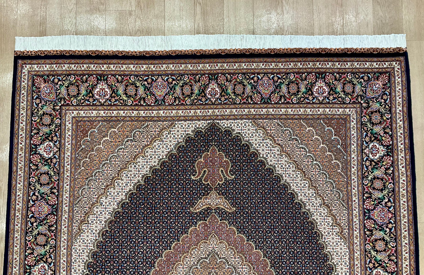 タブリーズ 248cm x 205cm PS7384