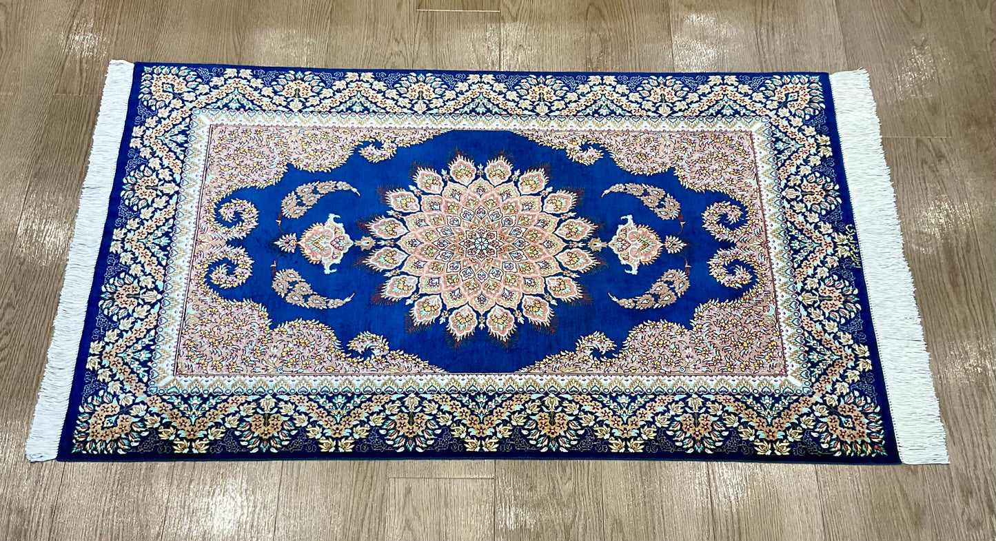クム アフマディ工房 120cm x 75cm NT10625