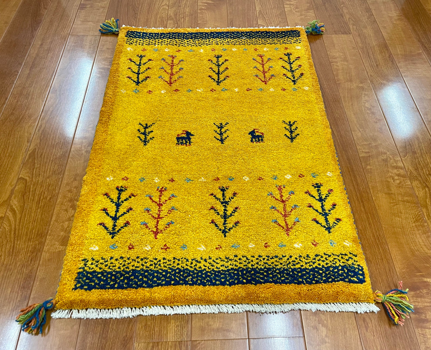 【オンライン限定】ギャッベ 88cm x 60cm RJ8649