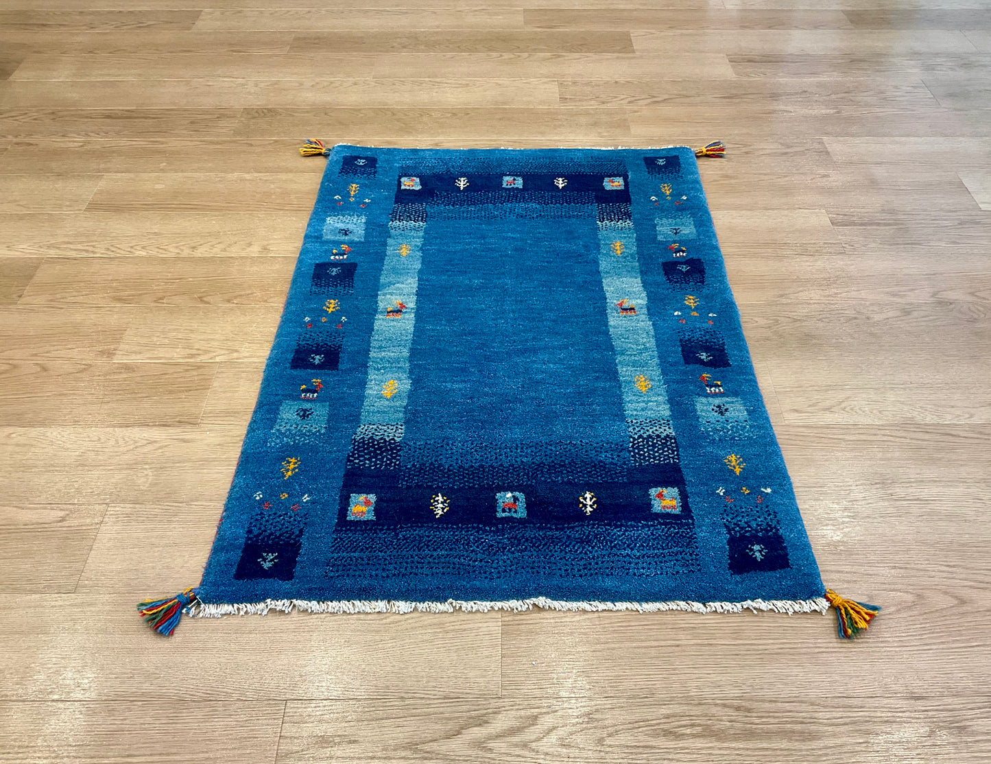 ギャッベ 118cm x 83cm RJ11782