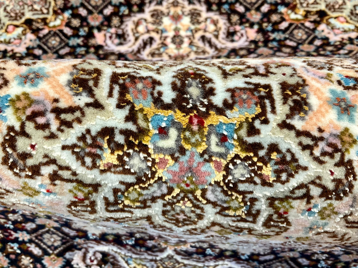 タブリーズ 工房 93cm x 62cm PS7986