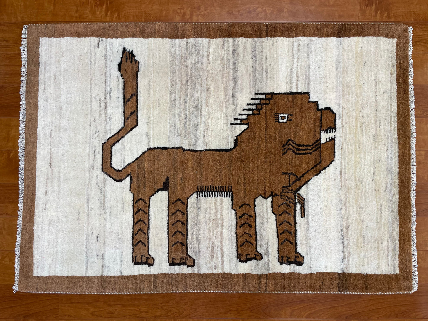 【オンライン限定】カシュクリギャッベ 118cm x 83cm RJ13553