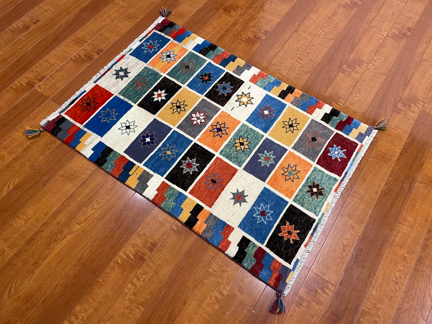 【オンライン限定】カシュクリギャッベ 117cm x 84cm RJ12423