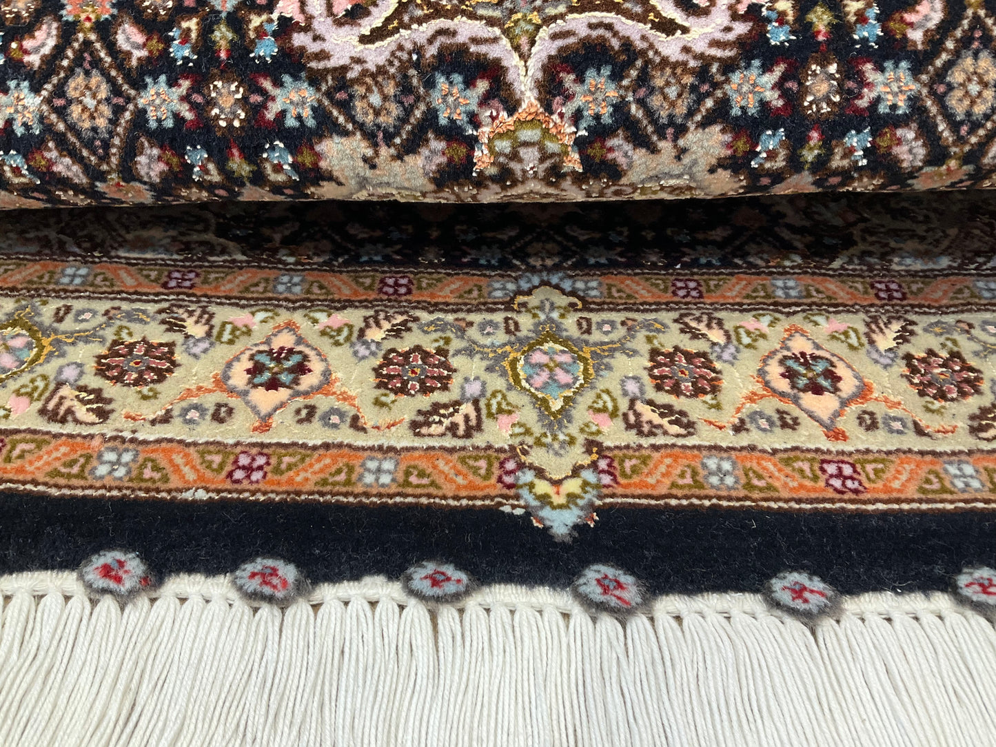 タブリーズ 工房 93cm x 62cm PS7986