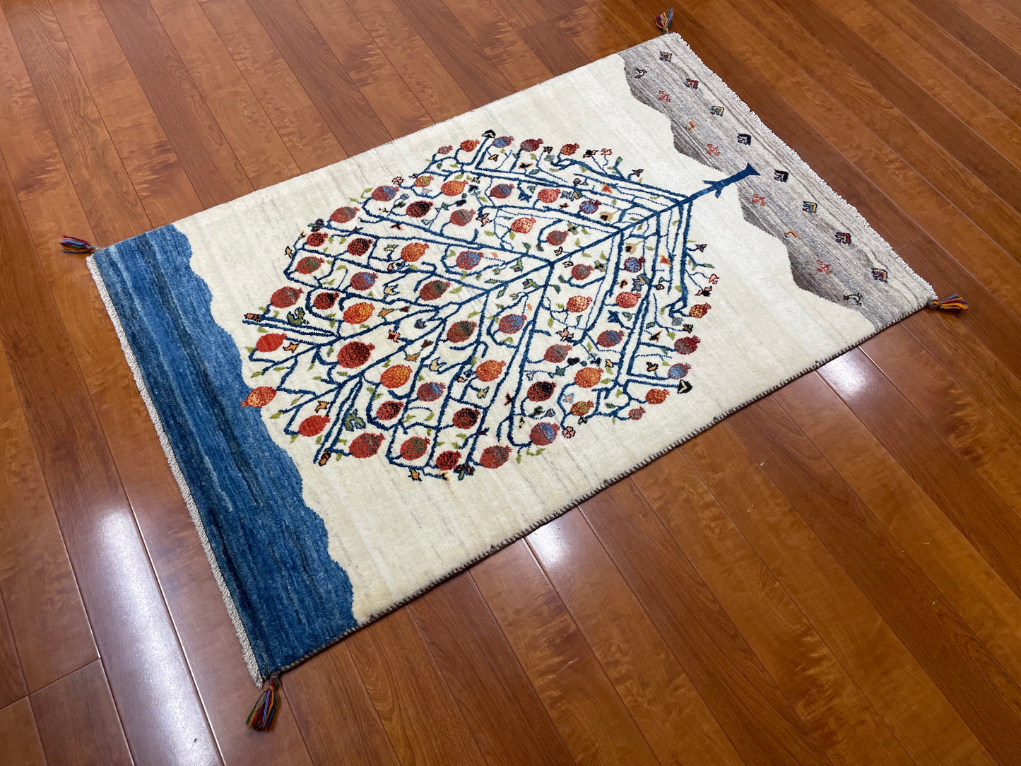 【オンライン限定】カシュクリギャッベ 134cm x 88cm RJ13316