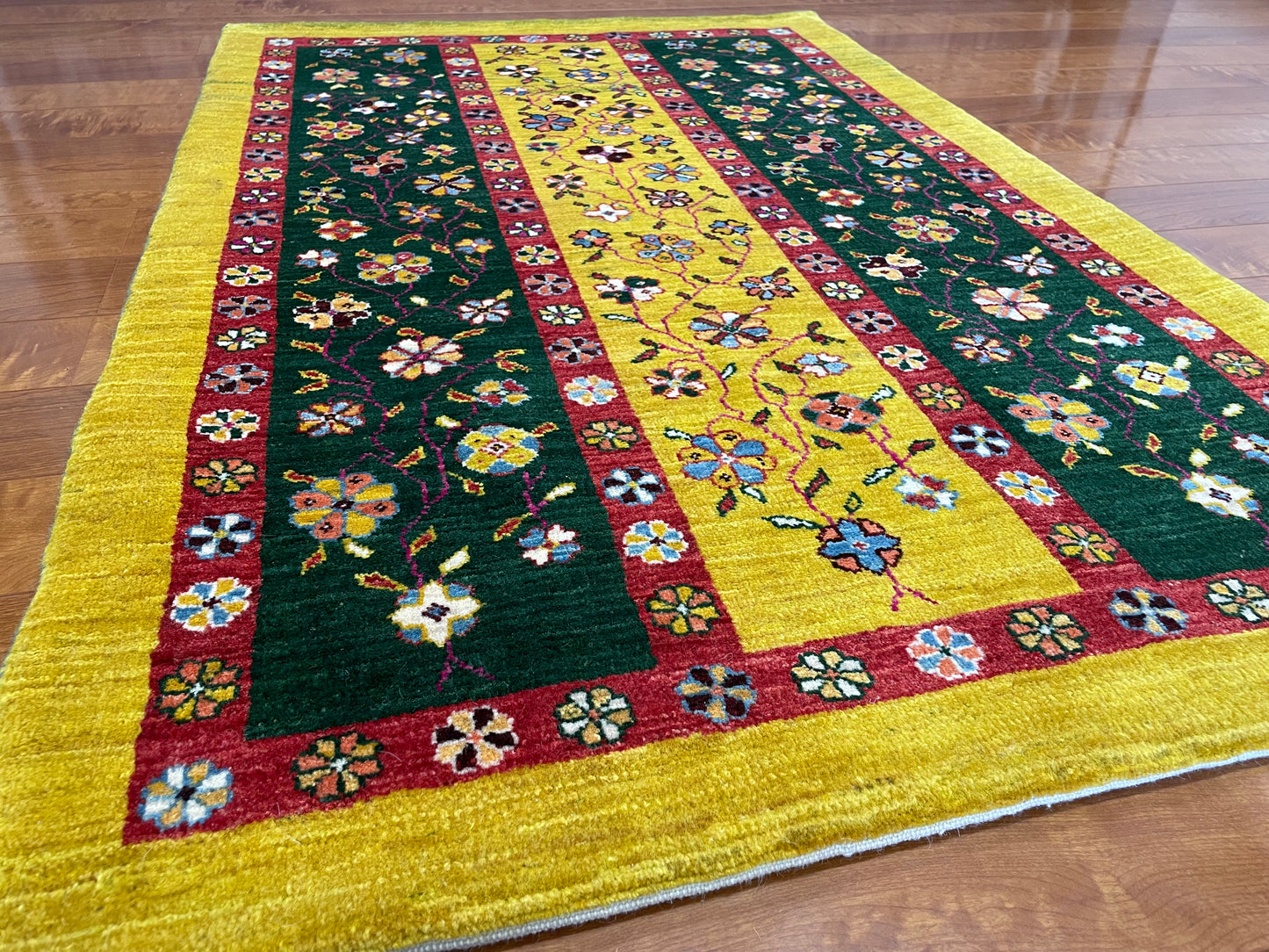 【オンライン限定】カシュクリギャッベ 135m x 90cm RJ14828