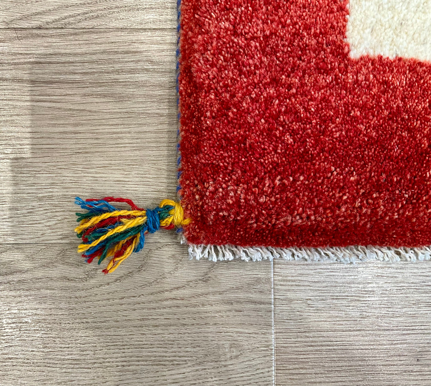ギャッベ 43cm x 42cm T7931