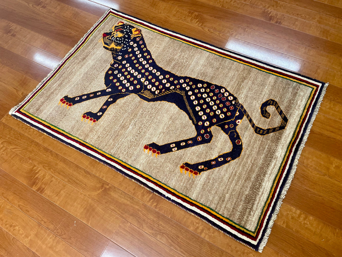 【オンライン限定】ギャッベ アマレバフト 143cm x 95cm RJ12672
