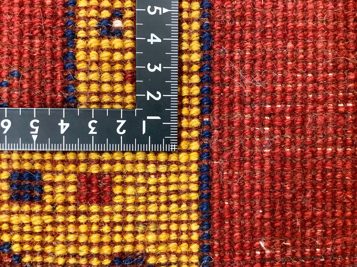 【オンライン限定】ギャッベ 88cm x 62cm RJ12401