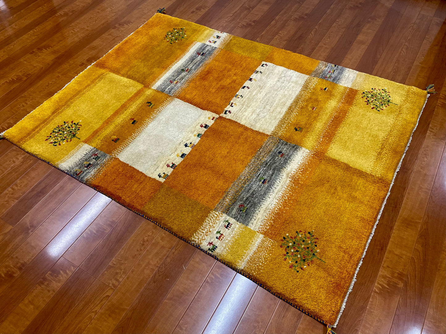【オンライン限定】ギャッベ 197cm x 155cm RJ7504