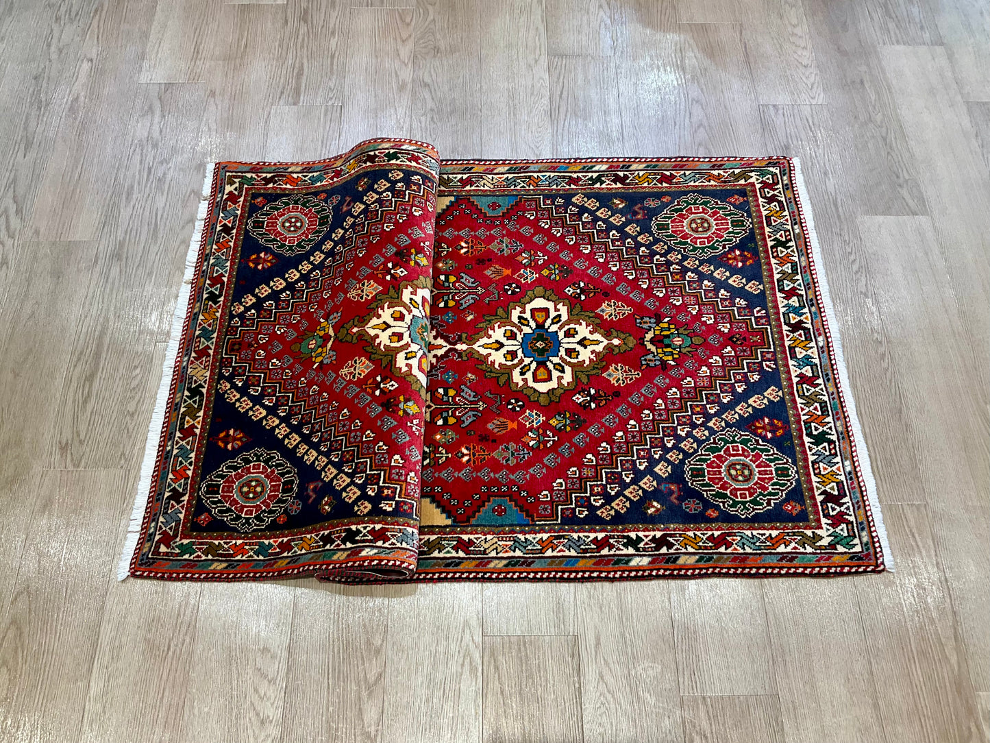 シラーズ 161cm x 89cm RJ975