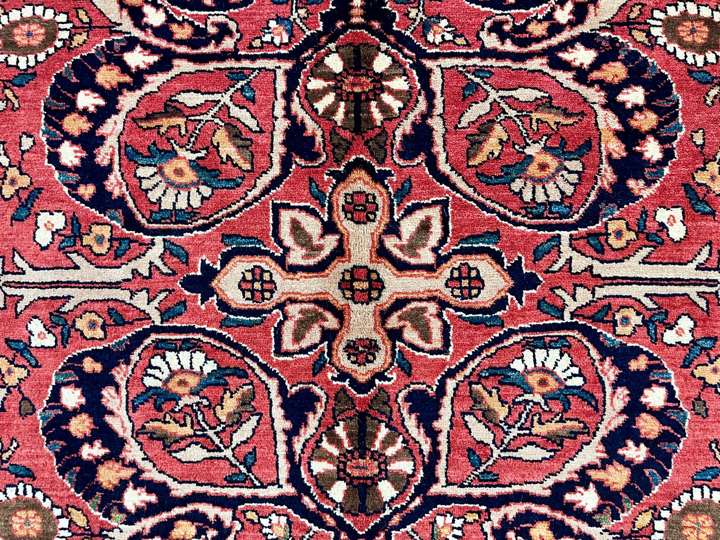 【オンライン限定】カシュガイ 201cm x 156cm PS1947