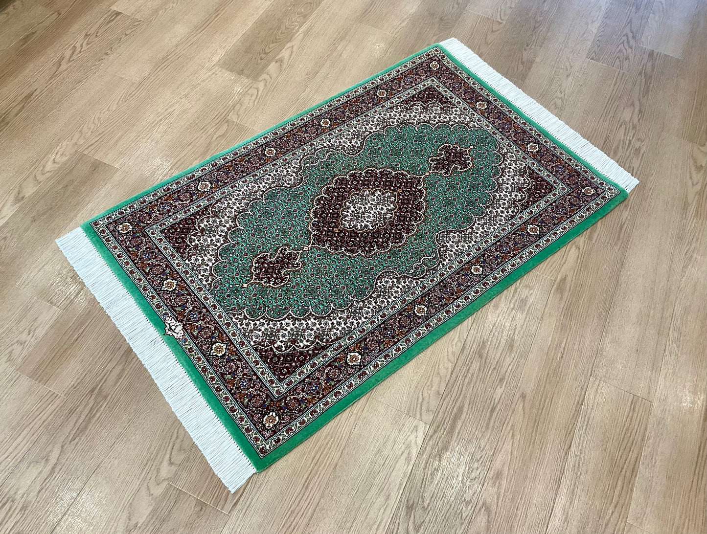 タブリーズ アブドラーヒ工房 130cm x 84cm PS7592