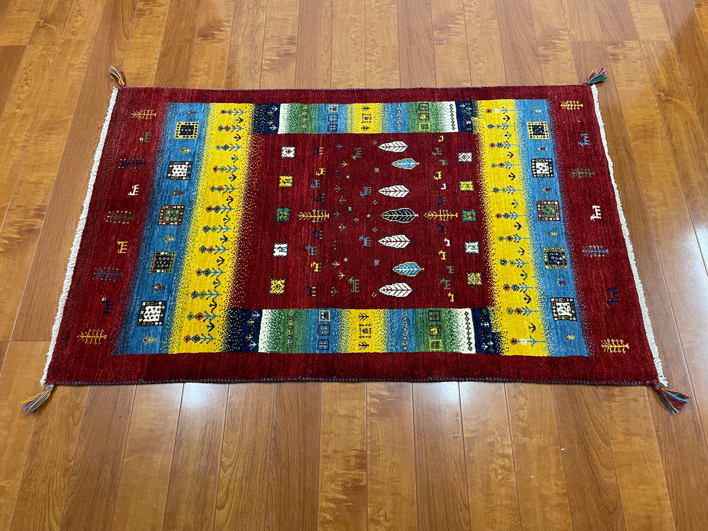 【オンライン限定】カシュクリギャッベ 135cm x 84cm RJ13345