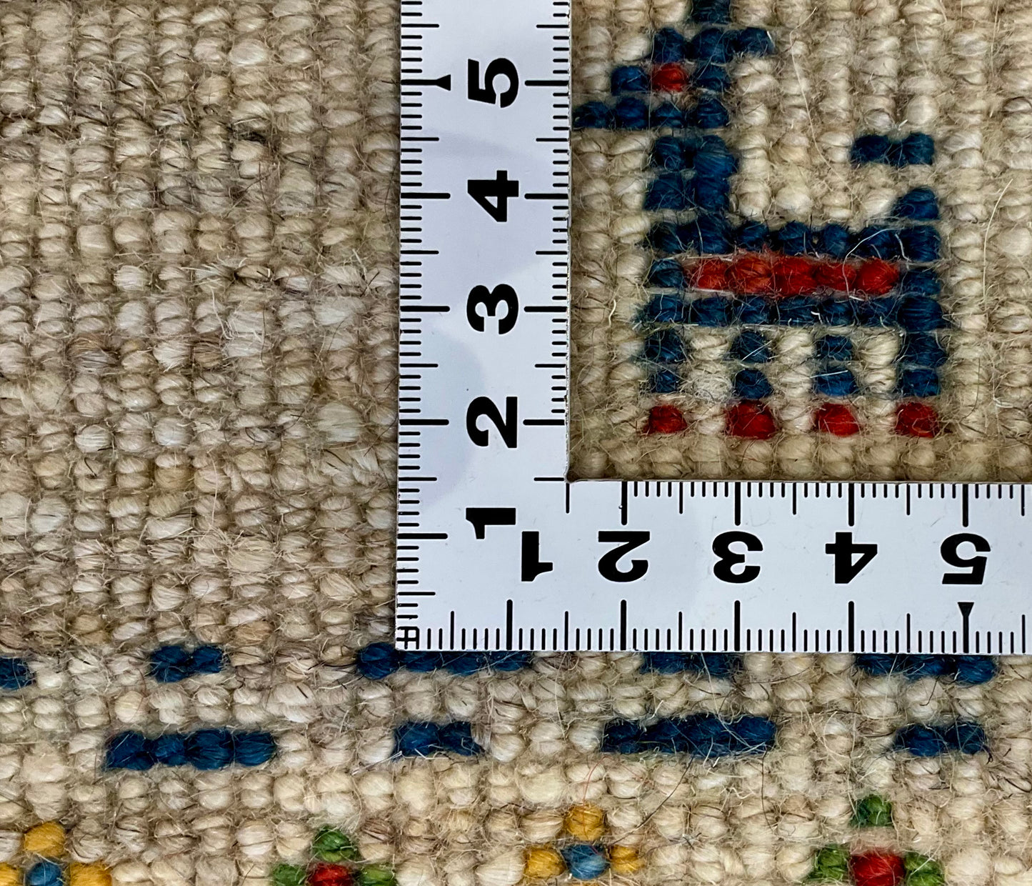 ギャッベ 42cm x 39cm Z1825