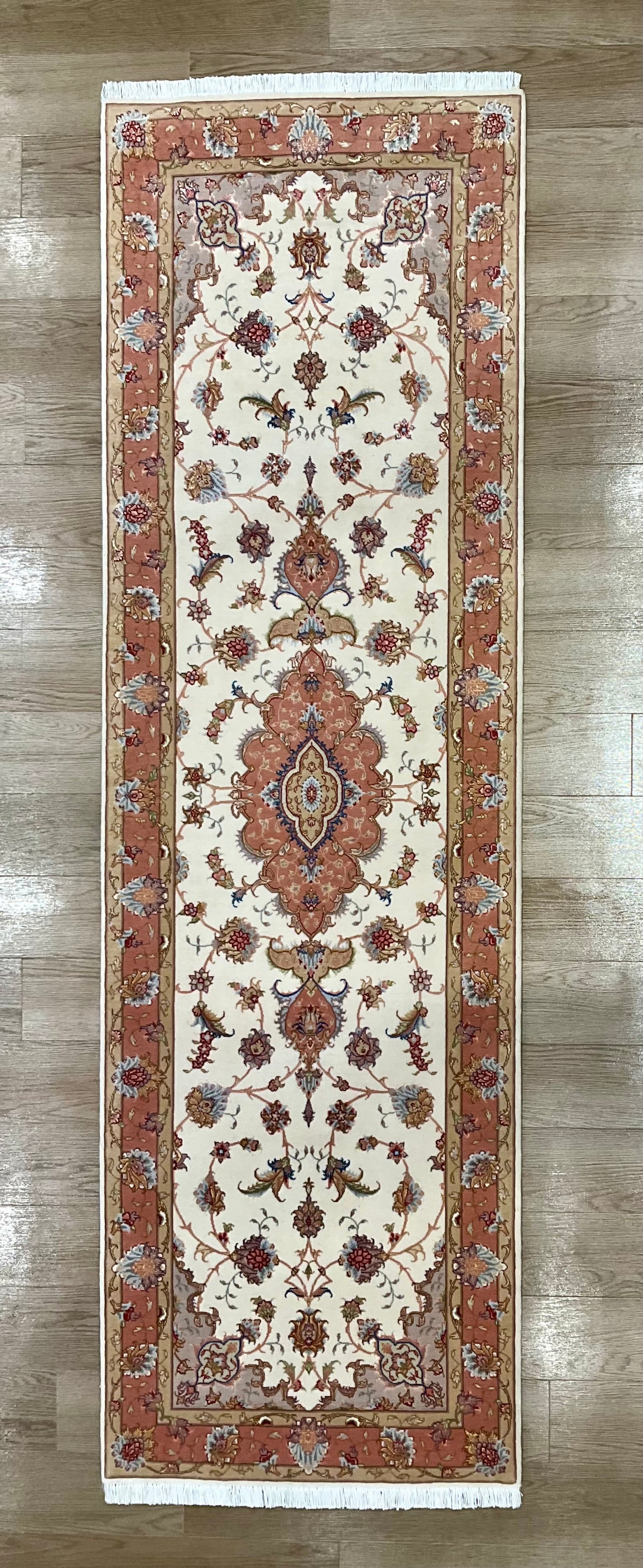 タブリーズ 258cm x 78cm PS2292