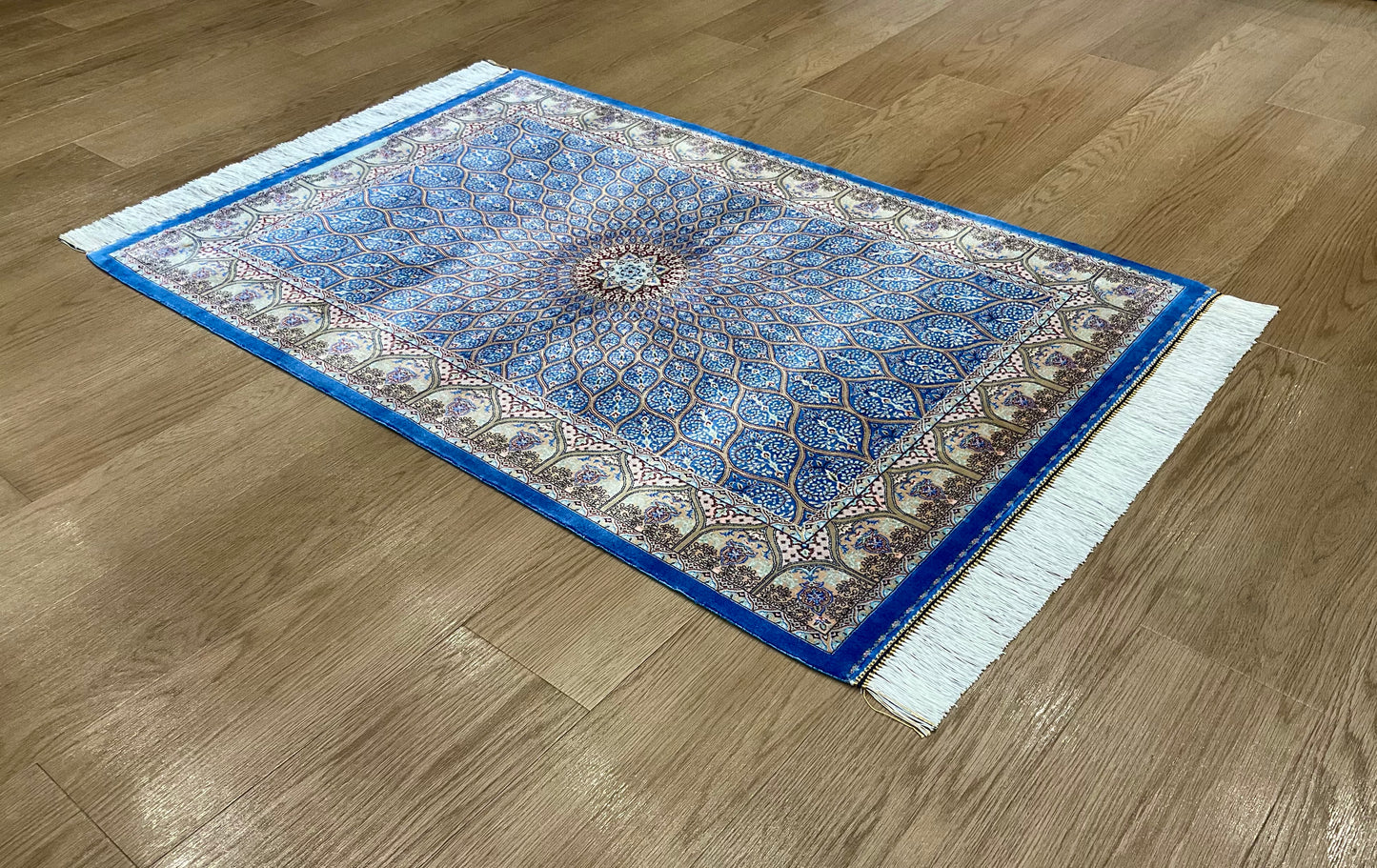 ペルシャンシルク 120cm x 80cm PS5018