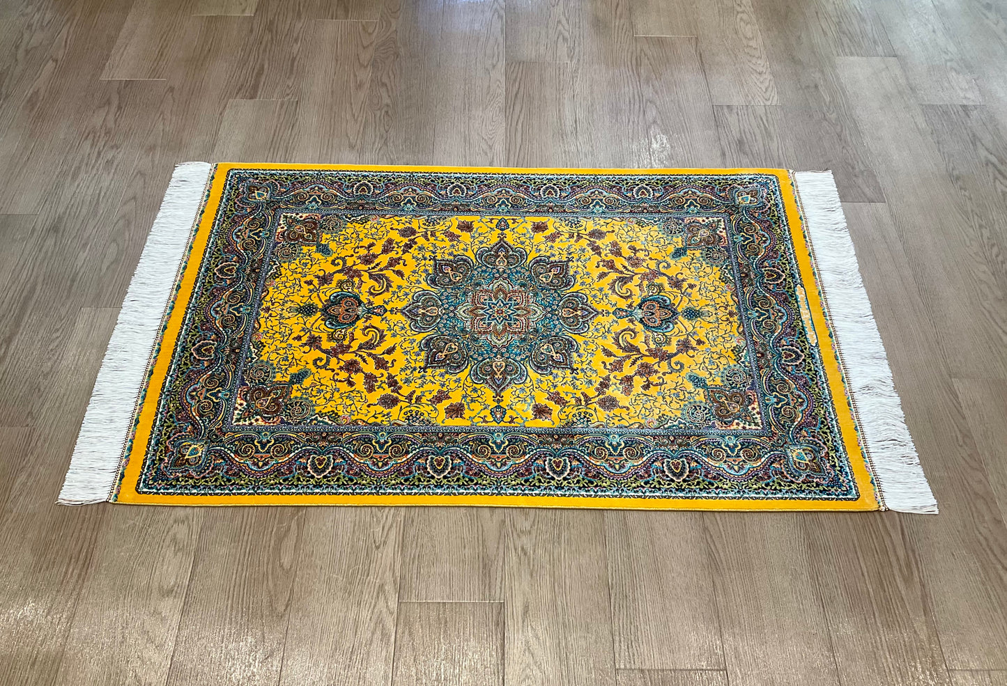 ペルシャンシルク 120cm x 80cm PS10689