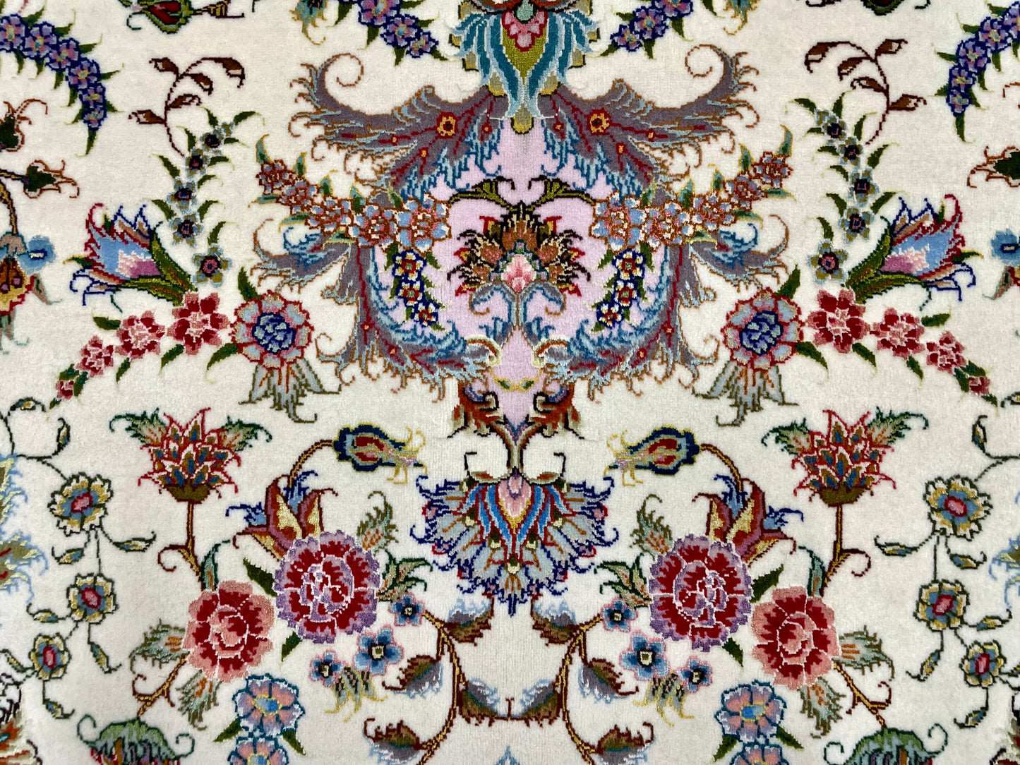 【オンライン限定】タブリーズ バーゲル・ハシェムザーデ工房 210cm x 152cm TS14796