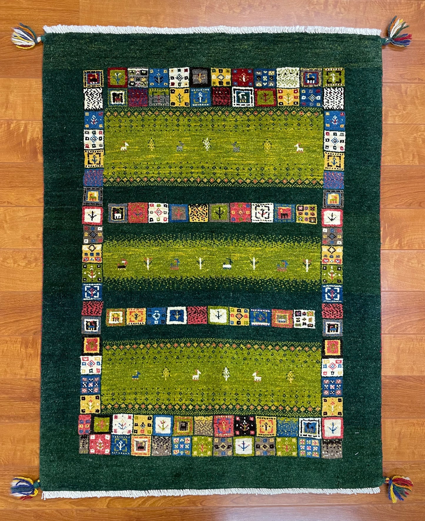 【オンライン限定】カシュクリギャッベ 108cm x 82cm RD12426