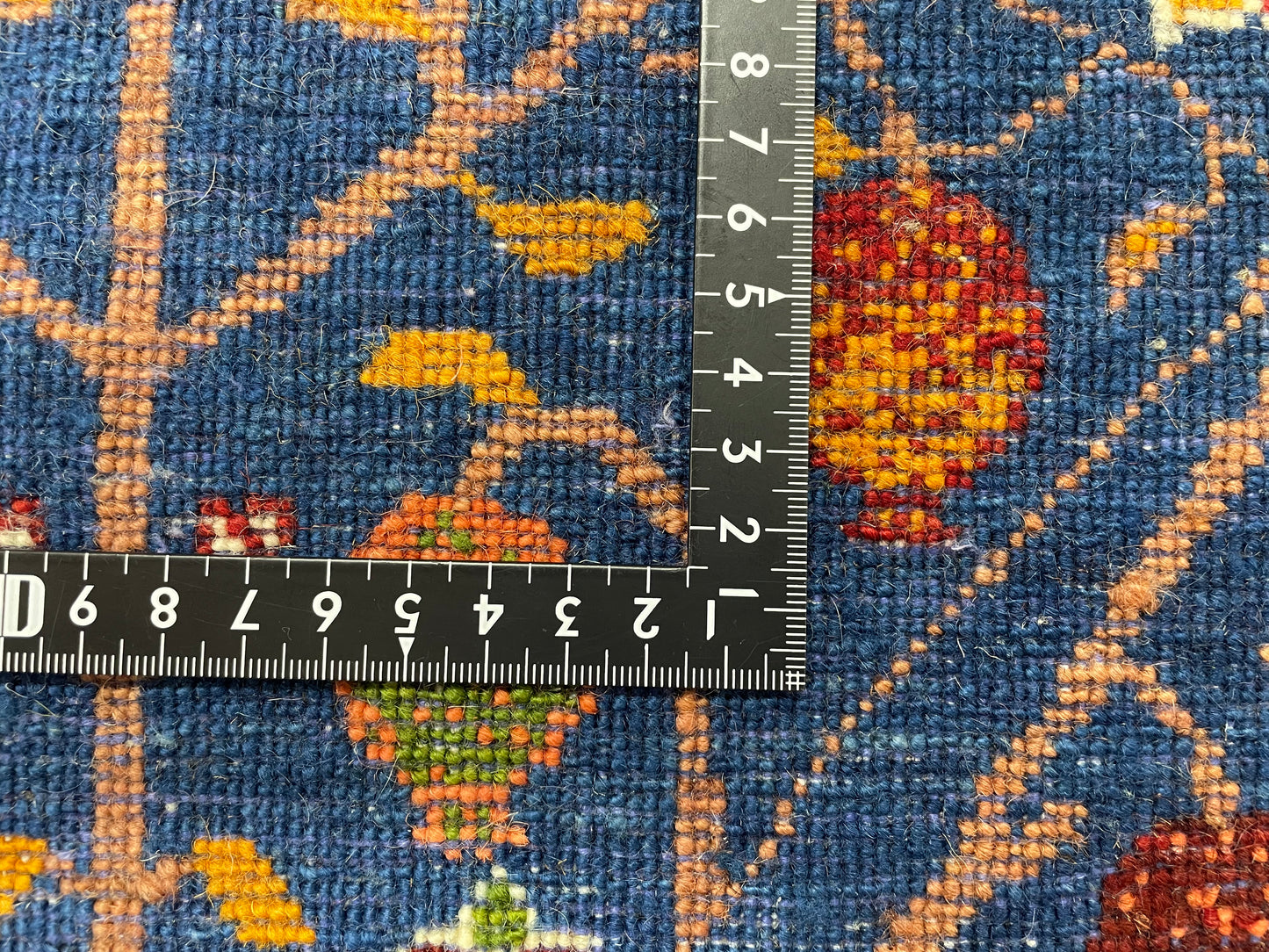 【オンライン限定】カシュクリギャッベ 128cm x 84cm RJ7685