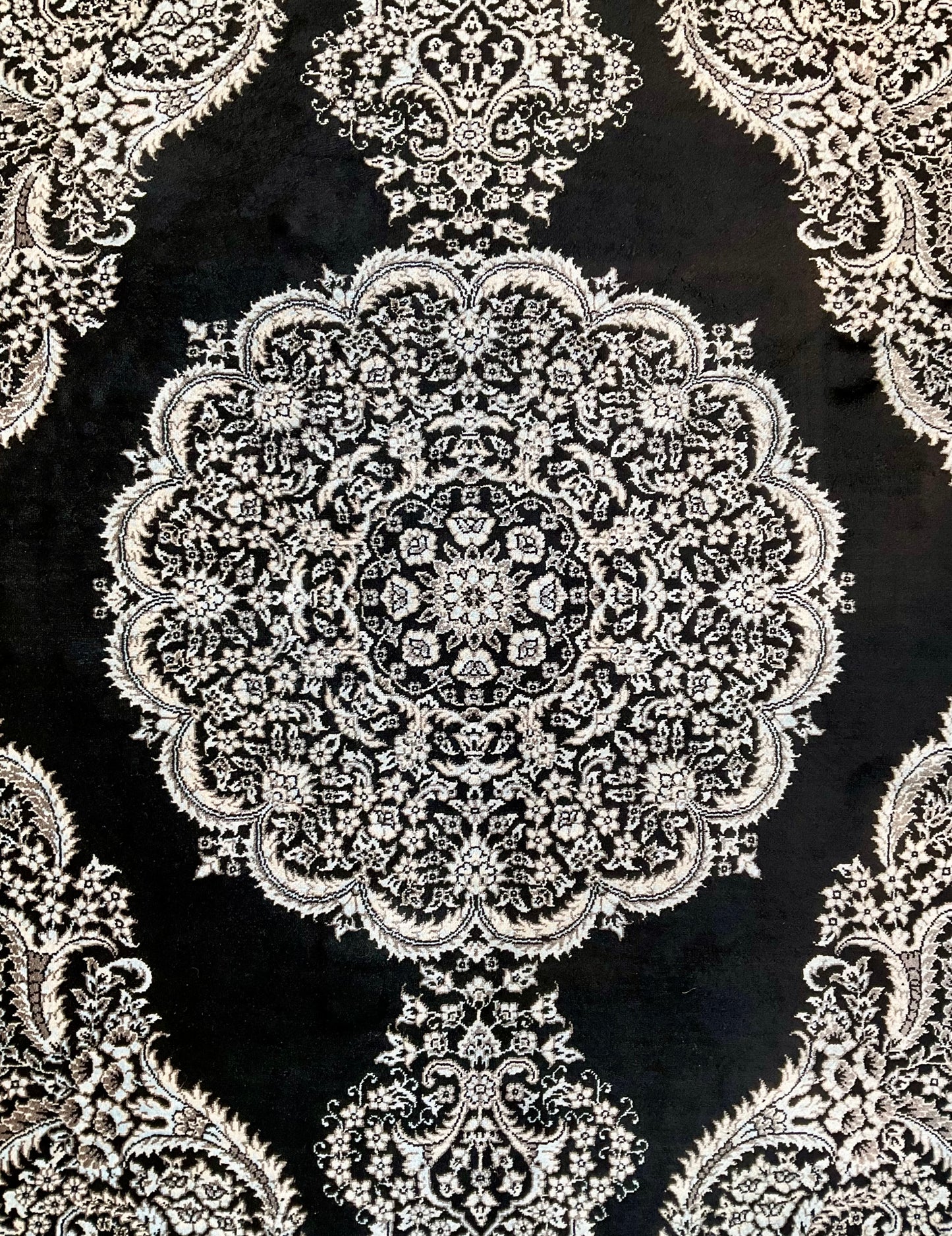 クム タバタバイ工房 86cm x 61cm NT14496