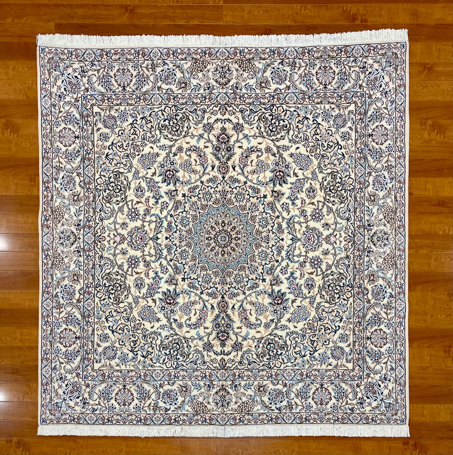 【オンライン限定】ナイン 204cm x 204cm PS6970