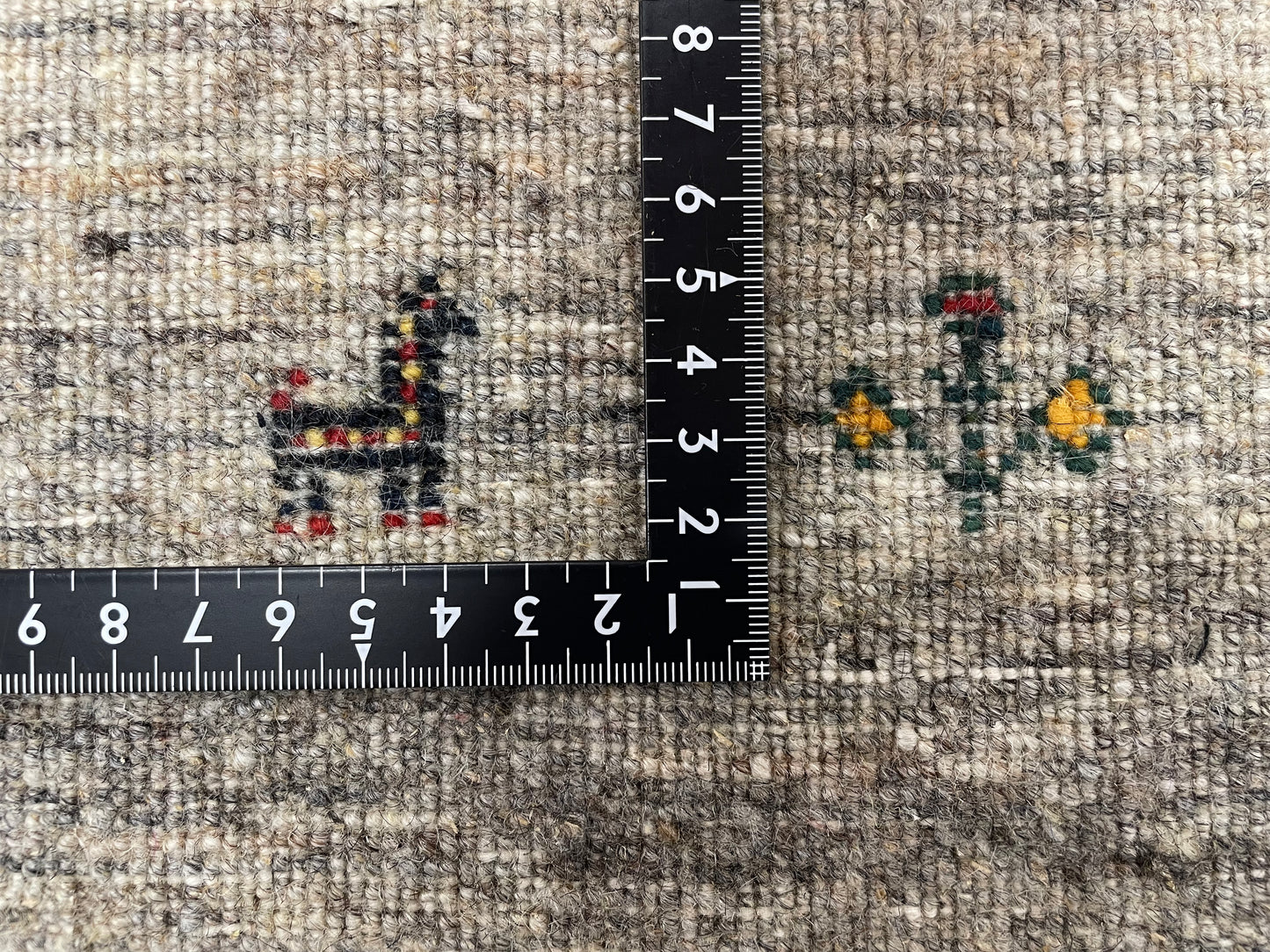 【オンライン限定】カシュクリギャッベ 134cm x 85cm RJ13672