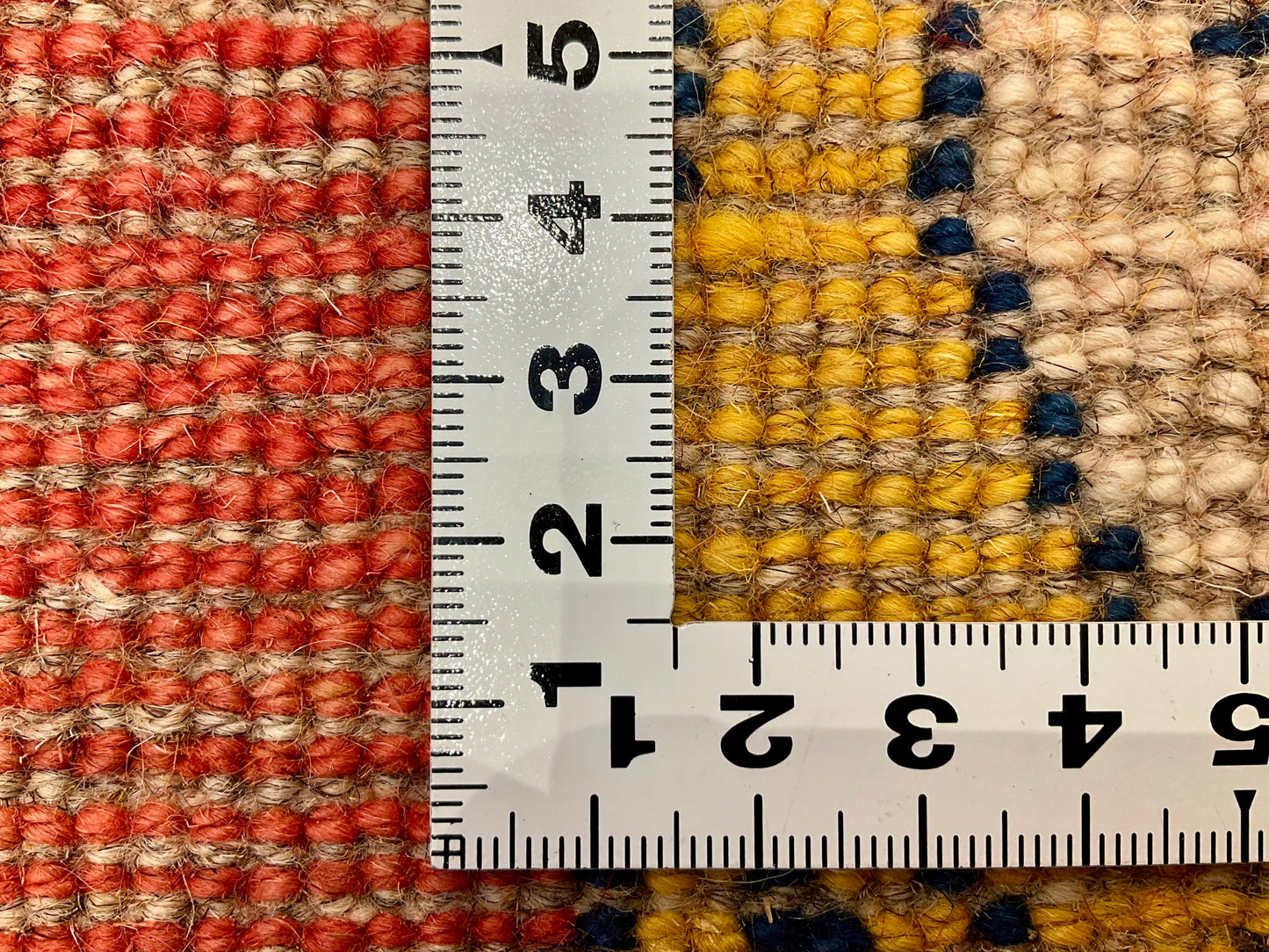 ギャッベ 88cm x 60cm RJ12110