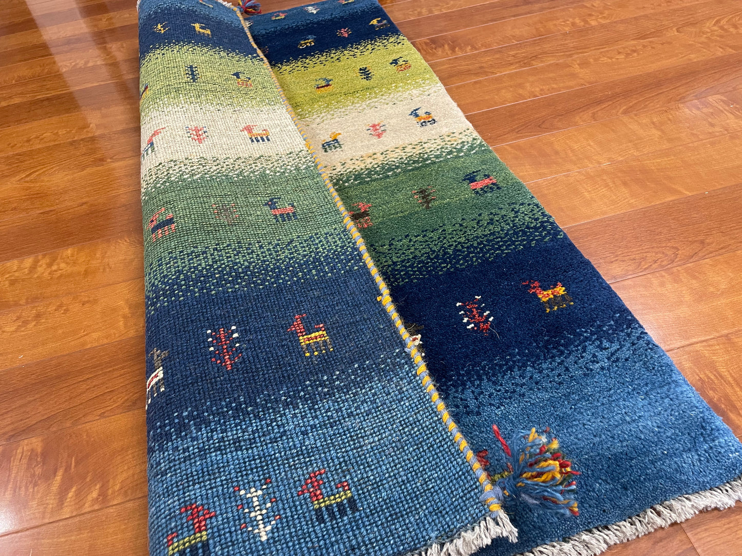 【オンライン限定】ギャッベ 133cm x 80cm RJ11186