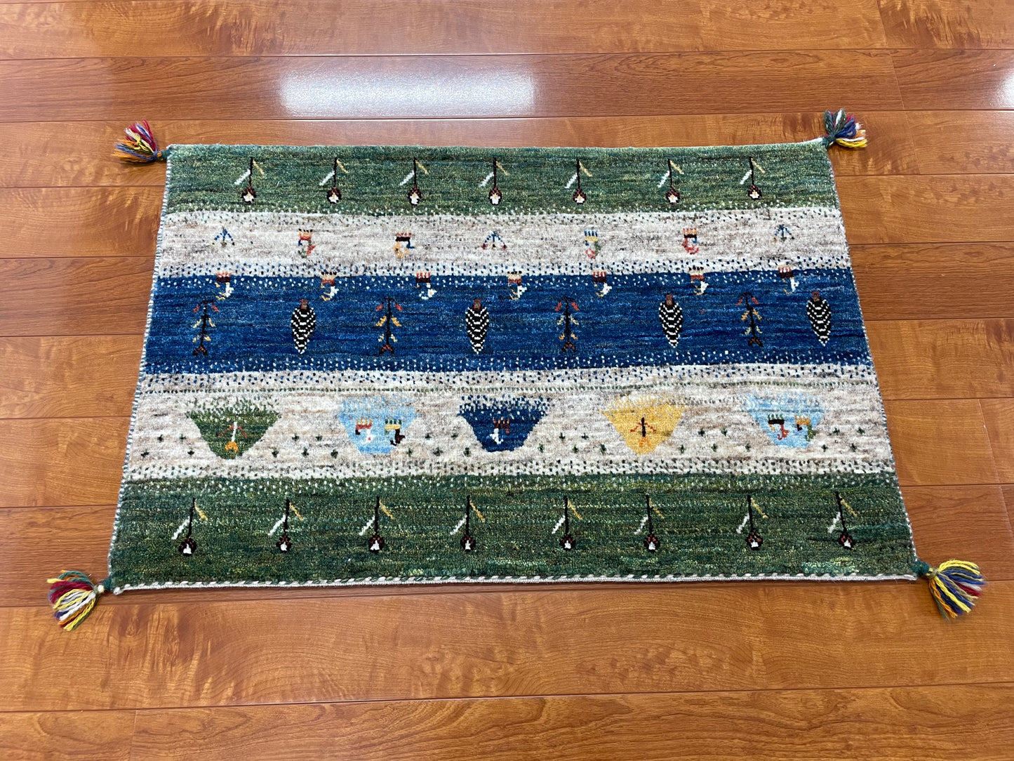 【オンライン限定】カシュクリギャッベ 54cm x 85cm RD13609