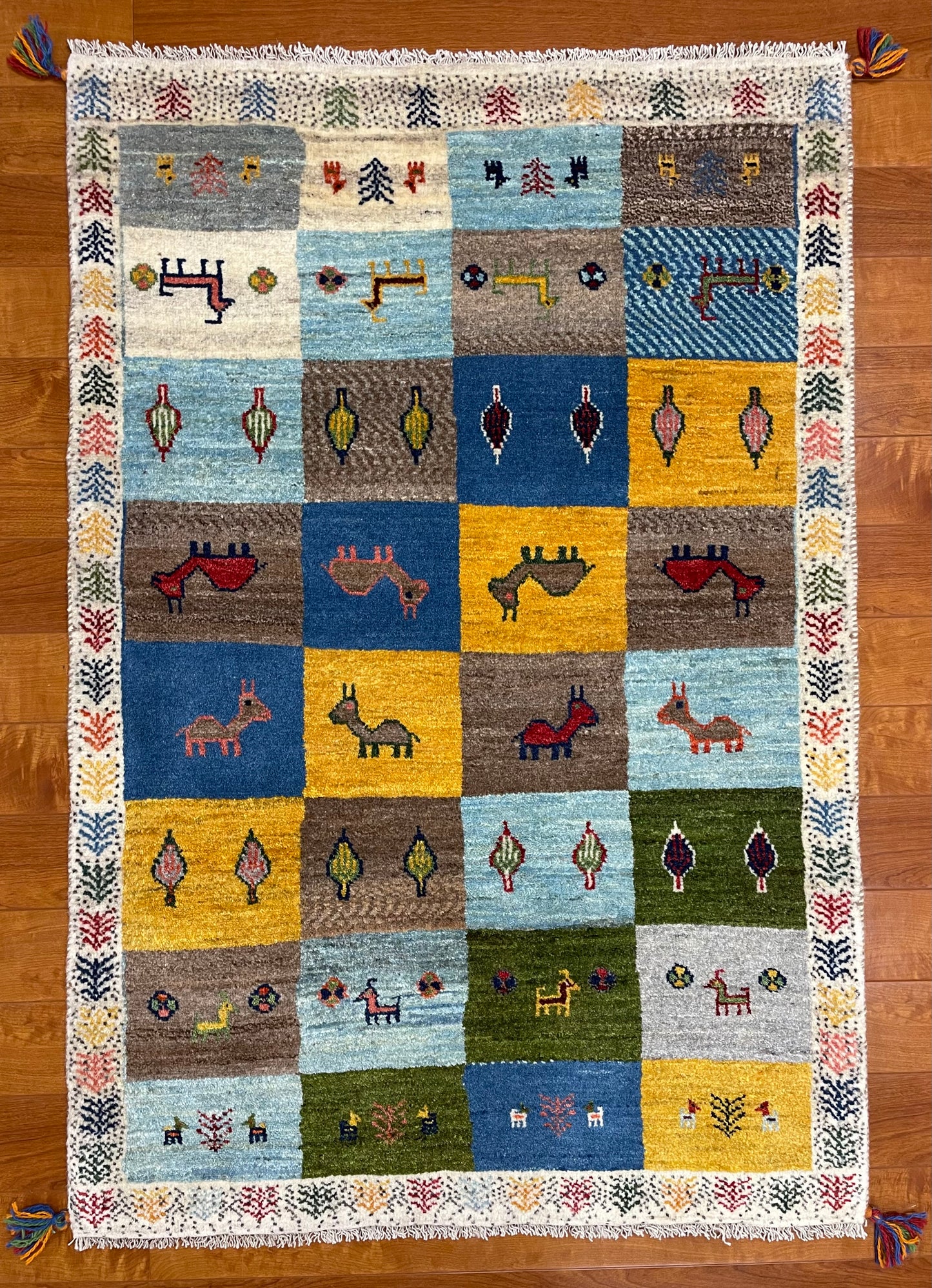 【オンライン限定】ギャッベ アマレバフト 130cm x 87cm RJ8732