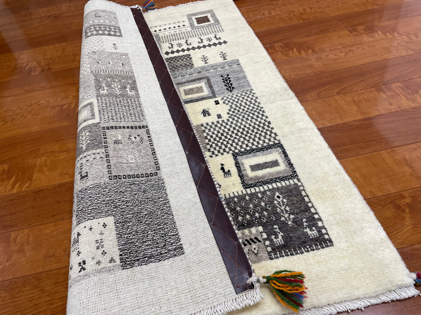 【オンライン限定】カシュクリギャッベ 118cm x 82cm RJ7848