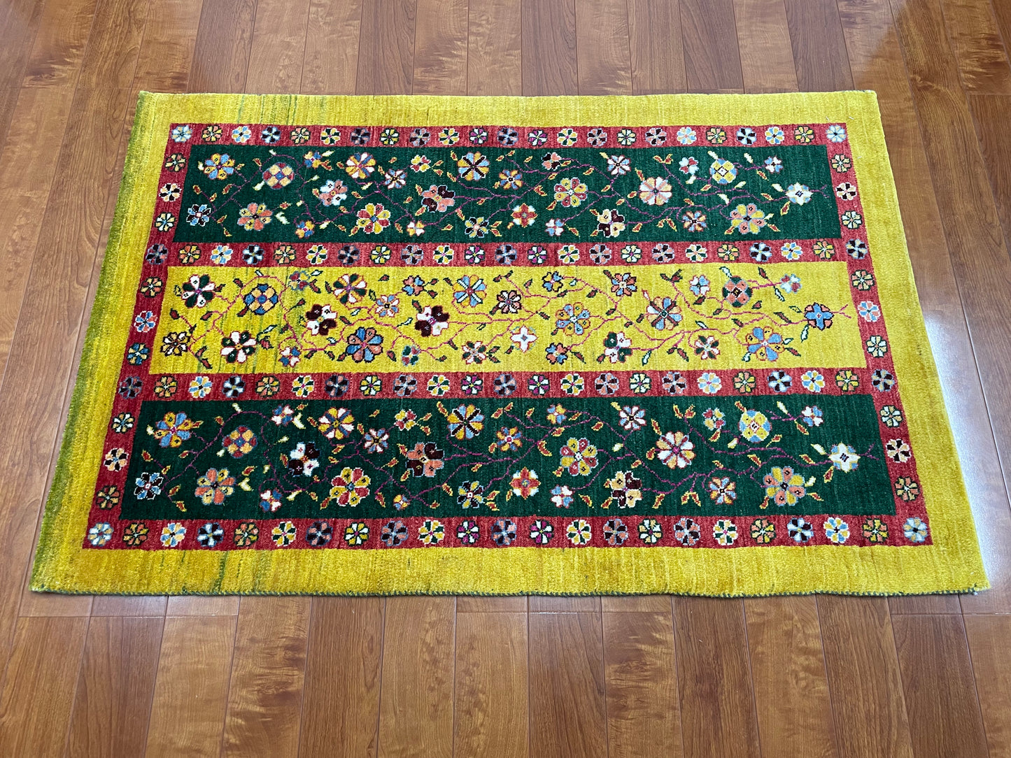 【オンライン限定】カシュクリギャッベ 135m x 90cm RJ14828