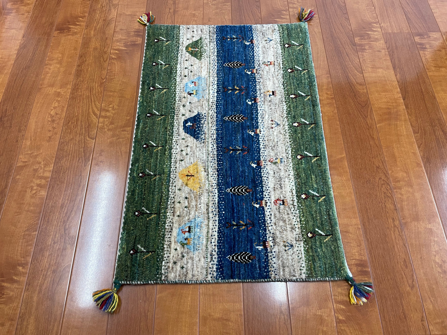 【オンライン限定】カシュクリギャッベ 54cm x 85cm RD13609