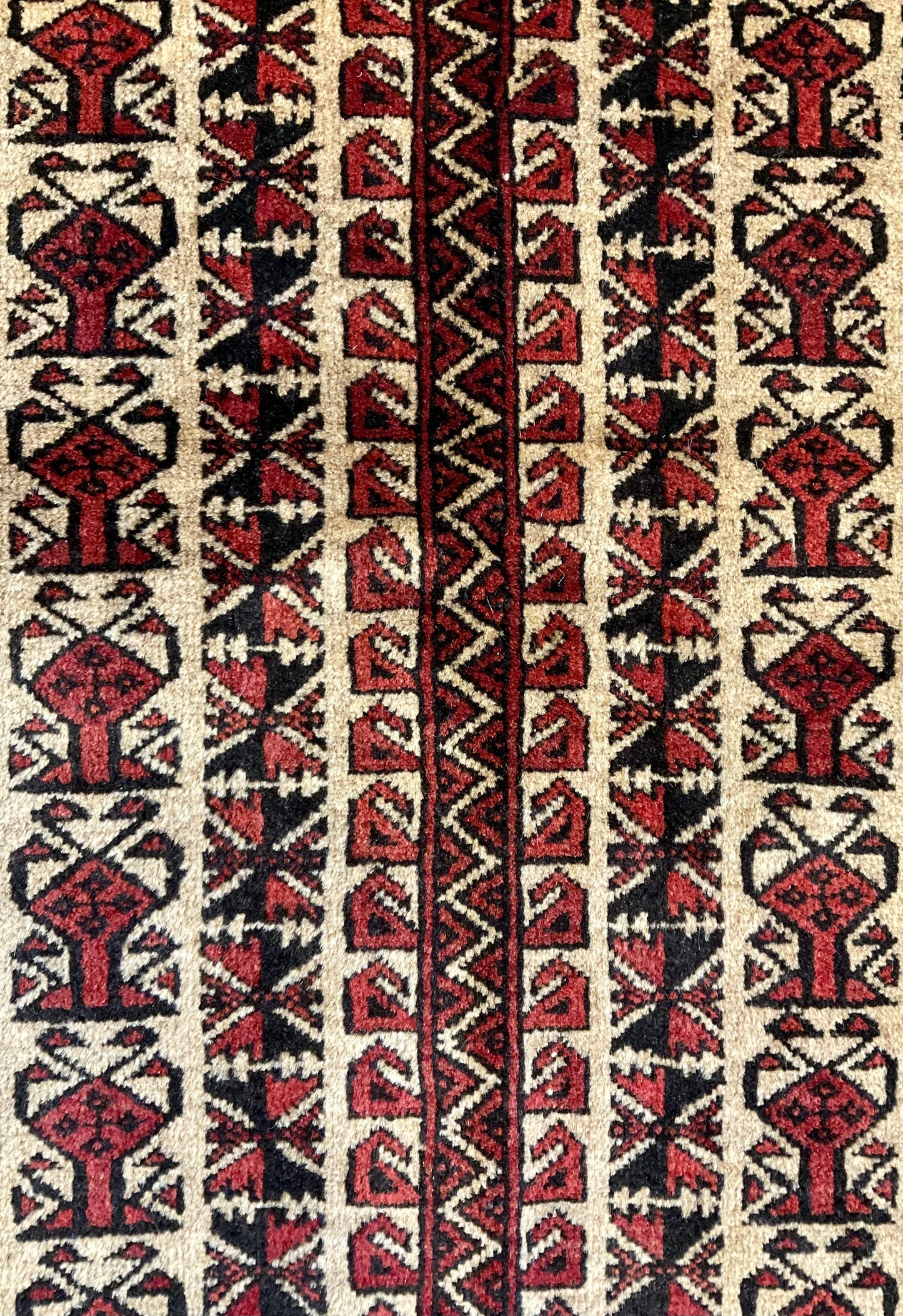 バルーチ 140cm x 90cm PS9185