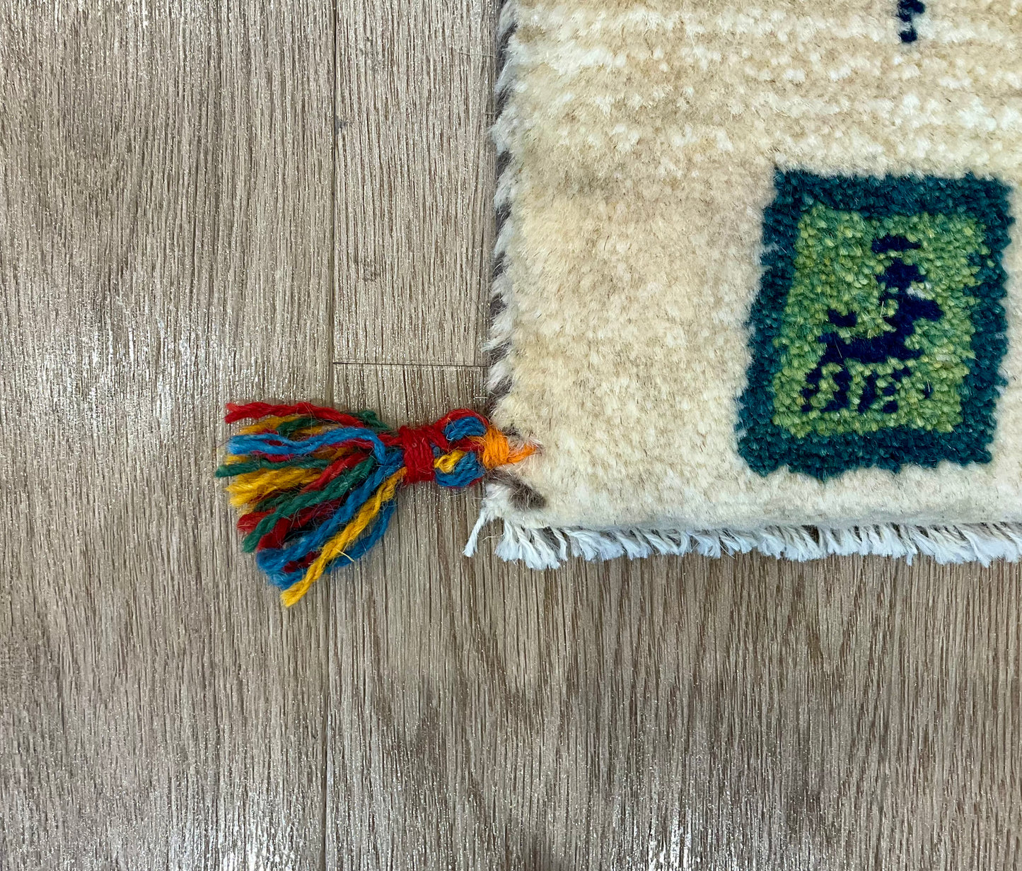 ギャッベ 40cm x 40cm T9034