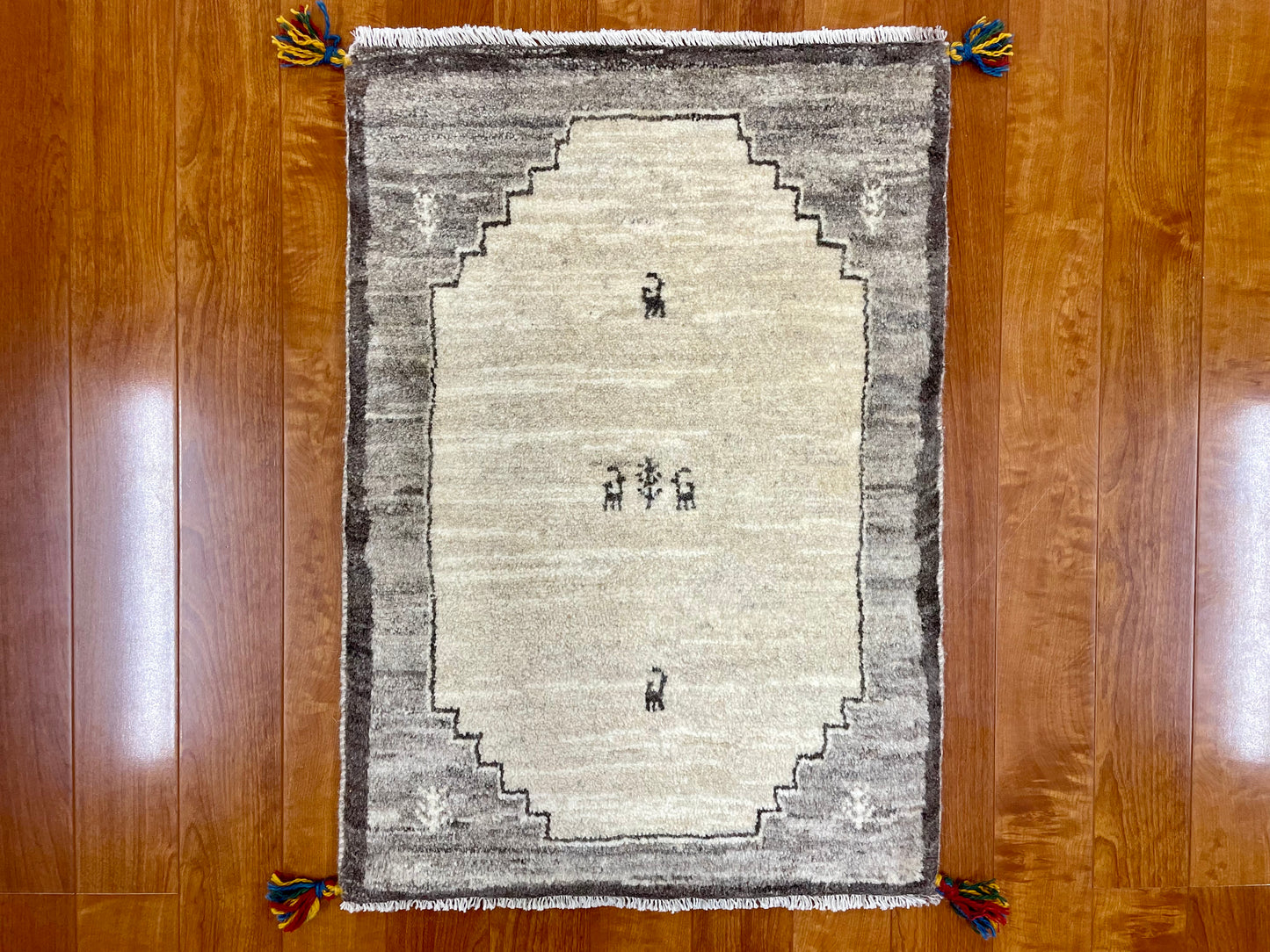 【オンライン限定】ギャッベ 85cm x 60cm RJ14180