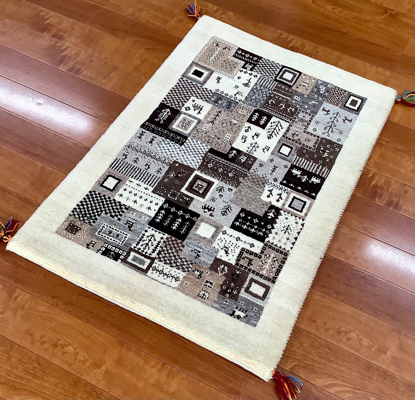 【オンライン限定】カシュクリ 97cm x 66cm RJ9116