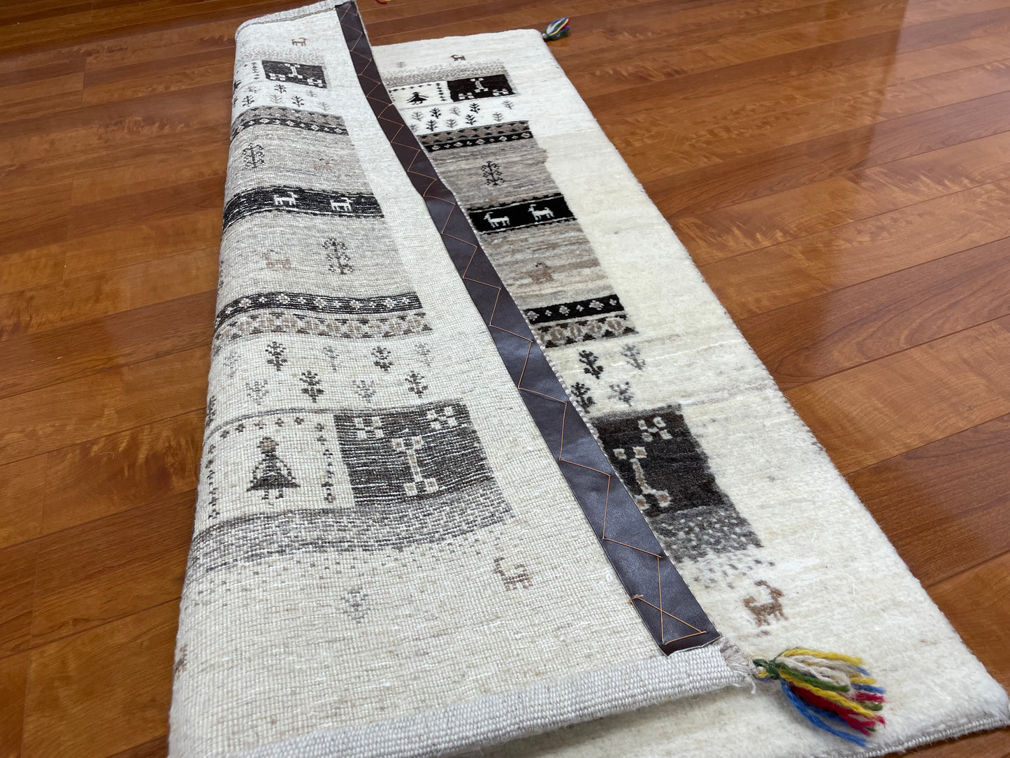 【オンライン限定】カシュクリギャッベ 136cm x 80cm RJ518